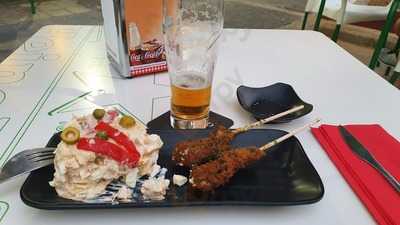 Troys Food, Drinks & Coffee