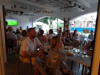 Ushuaia Bar & Restaurant