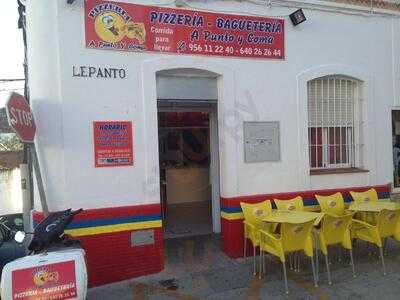 Pizzería A Punto Y Coma