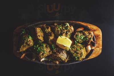 Bombay Babu Playa La Arena