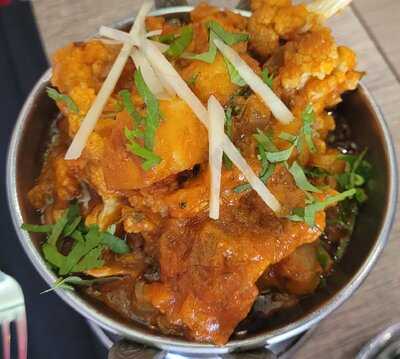 Bombay Babu Playa La Arena