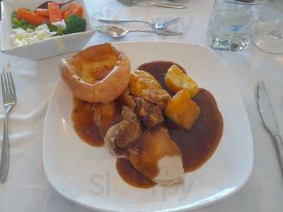 Laurel's Restaurant & Bar