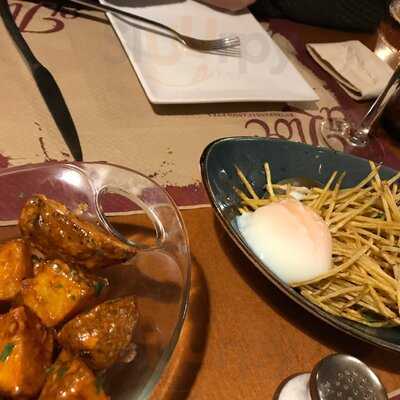 El Lloc Entrepans I Cassoletes