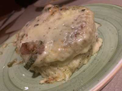 El Lloc Entrepans I Cassoletes