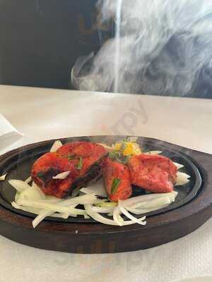 Bollywood Indian Tandoori Restauran