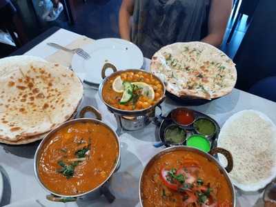 Bollywood Indian Tandoori Restauran