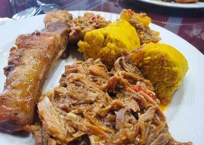 Restaurante Buffet Cubano Hatuey