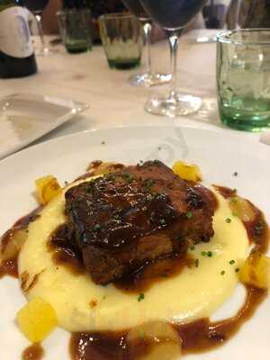 Restaurant Masia Can Pau Torrents