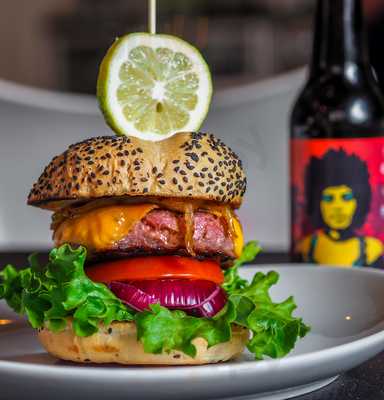 Lima E Coco Surf Gastrobar