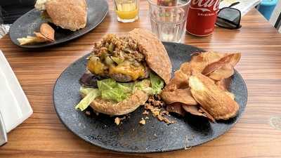 Omelet Meeting Point