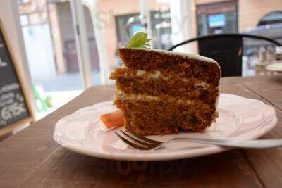 Cilantro Fresh Shop Bar