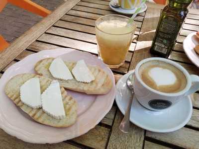 Cilantro Fresh Shop Bar