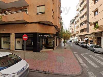 Cilantro Fresh Shop Bar