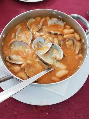 O'tumbin Ponte Dos Santos Restaurante