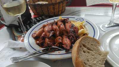 Oviedo Bar 2 - Rolle