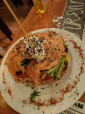 Entrevins Menjar I Beure