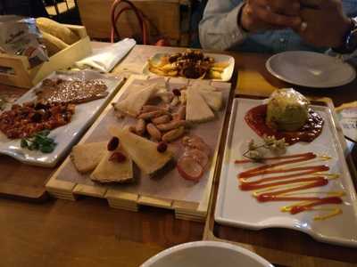 Cafeteria Heladeria L'plaza