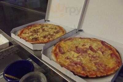 Cafeteria Pizzeria Tu & Yo