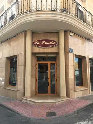 Restaurante La Familia