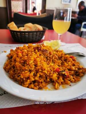 El Cafe De Santa Ana