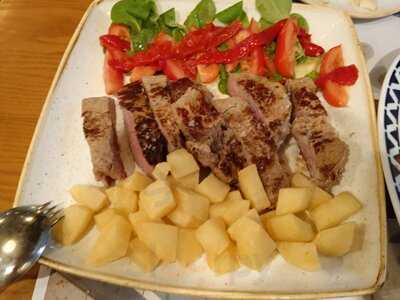 Restaurante-vinoteca Fumarel