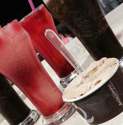 Heladeria Antiu Xixona Vera