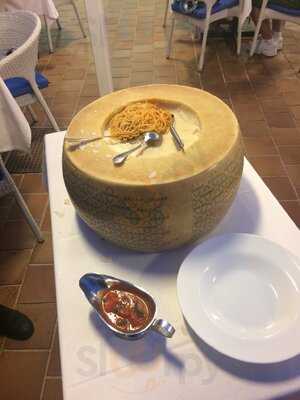 Casa Michele Pizzeria Y Restaurante