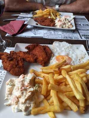 Pizzeria Cerveceria Sixties