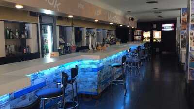 Mundaka Coffee & Drink