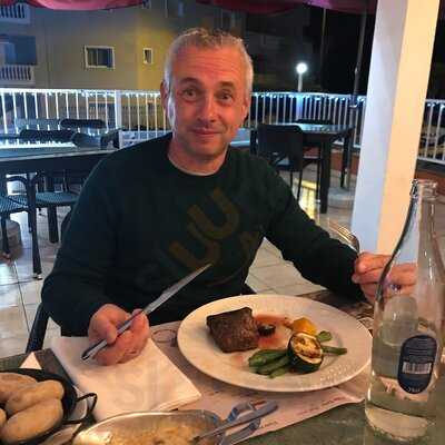 Raíces Asador Restaurante