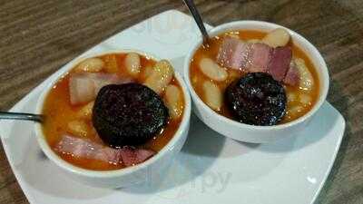 Hostal Restaurante Costa Verde