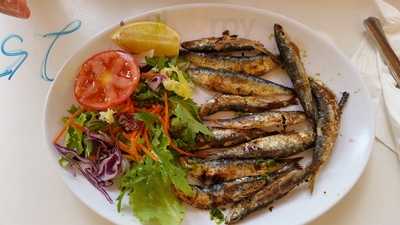 Cafeteria Cala Mondrago