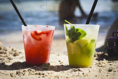 Chiringuito Cala Llombards