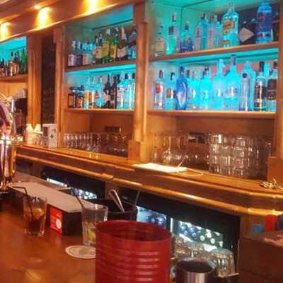 Brotzeit Lounge & Restaurant