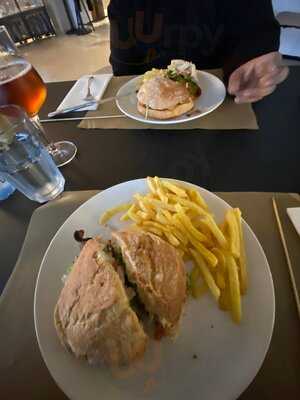 After Surf Gastrobar