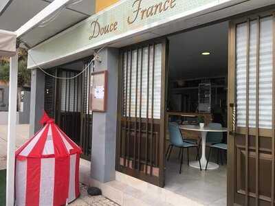 Le Bistro By Douce France Candelaria