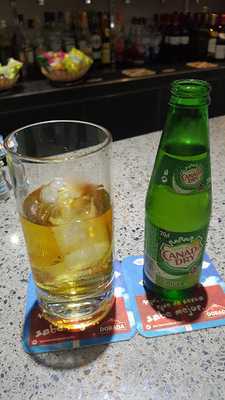 Bar- Bistro-sporting Club