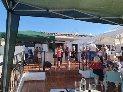 Bar- Bistro-sporting Club