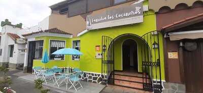 Familia Los Cocineros