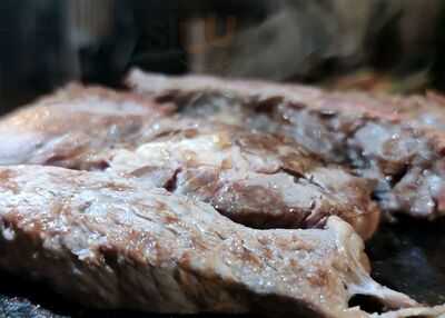 Hispano ( Carnes A La Piedra )