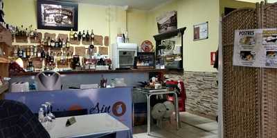 Montaña Roja Bar - Restaurante