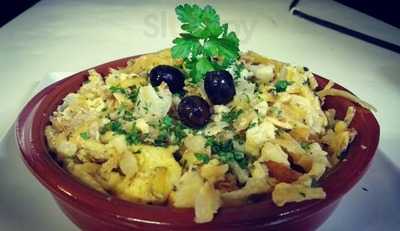 Montaña Roja Bar - Restaurante