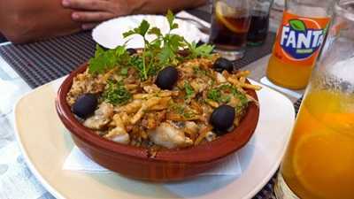 Montaña Roja Bar - Restaurante