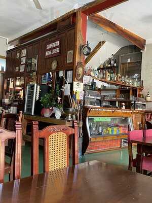 Restaurante En Sarria Matias Locanda