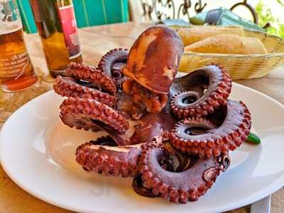 Taberna Cueva Del Viento