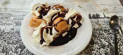 Medrano Bar Restaurant