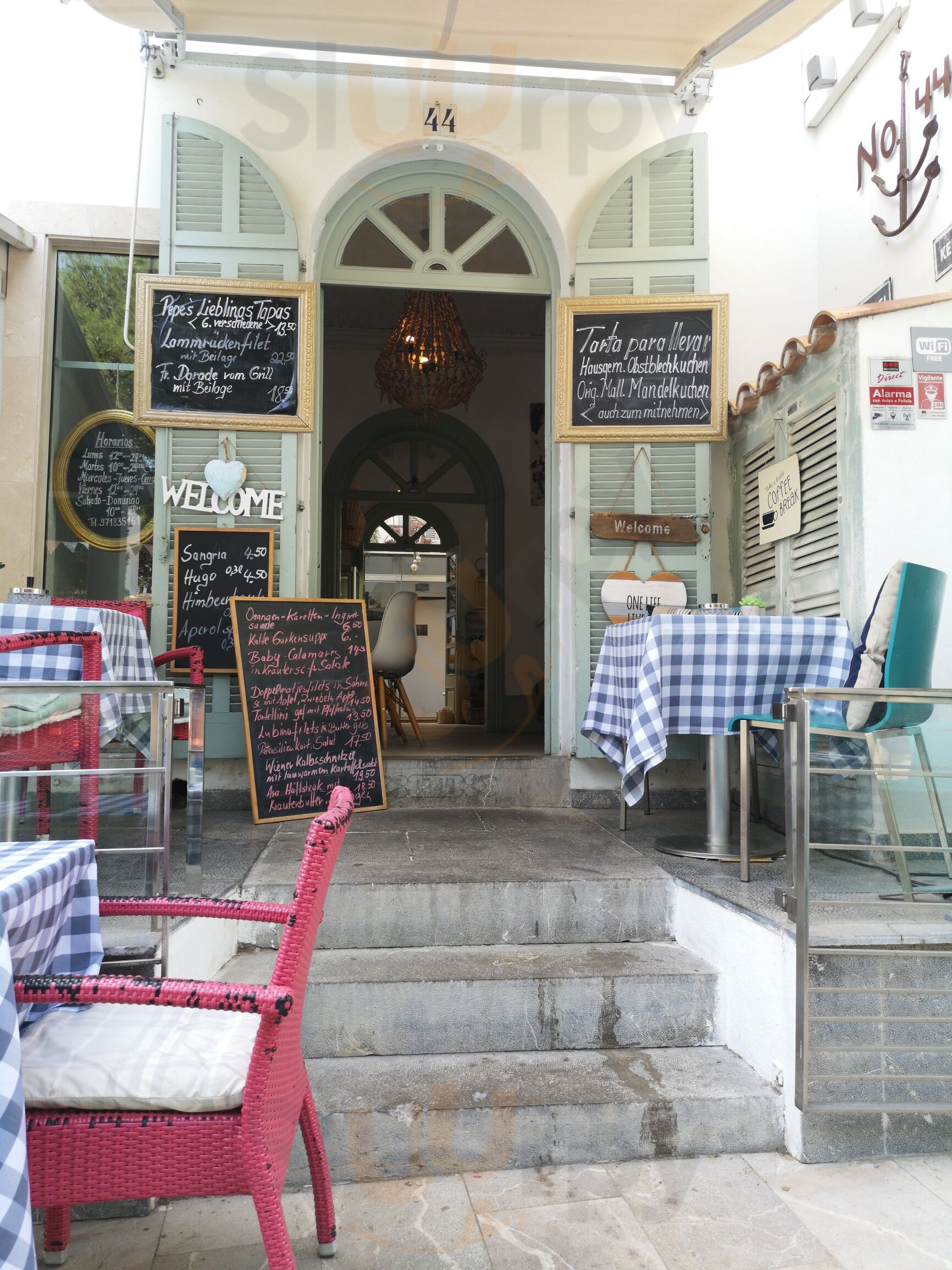 Restaurant N° 44