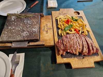 Braseria & Cerveceria Aires De Lola