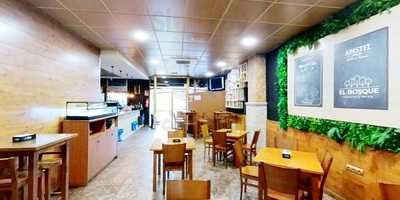 Cafetería Restaurante El Bosque