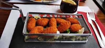 La Taverna Del Wine Palace